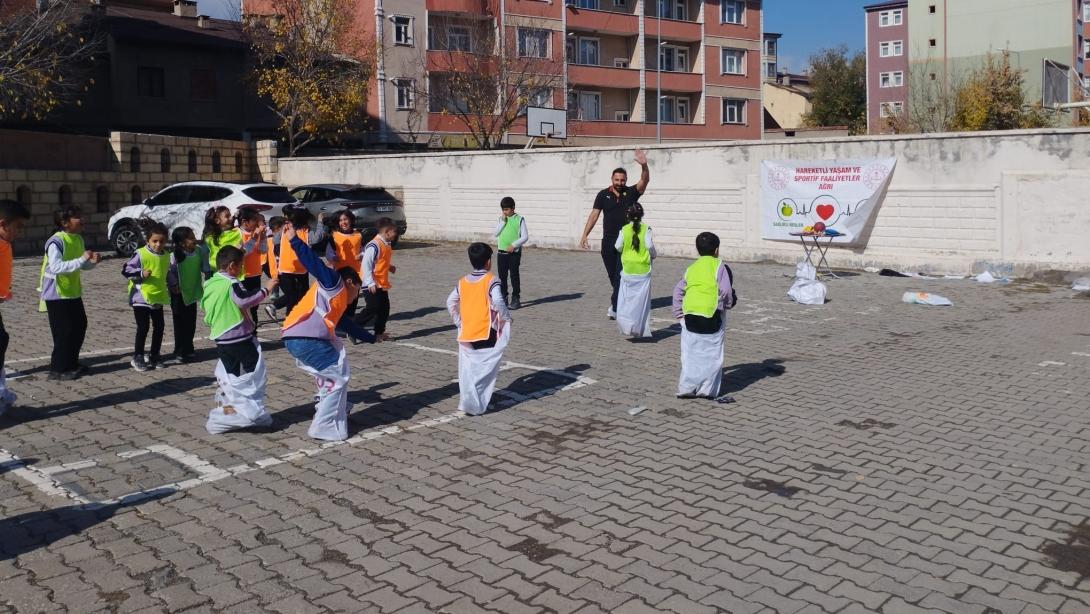 AĞRI'DA ÖĞRENCİLER SAĞLIKLI YAŞAM BİLİNCİYLE YETİŞİYOR